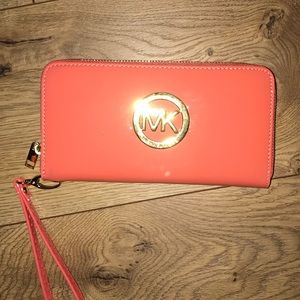 Michael Cors Wristlet